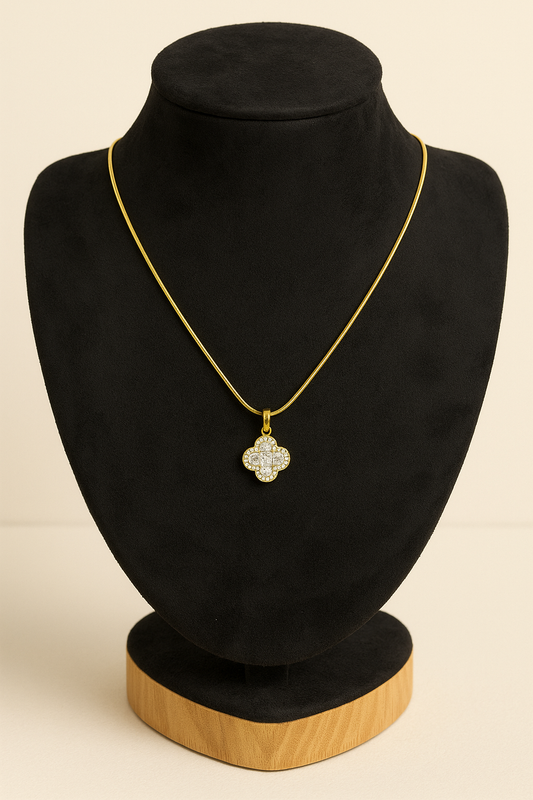 Dotted Stone Pendant ⚜️